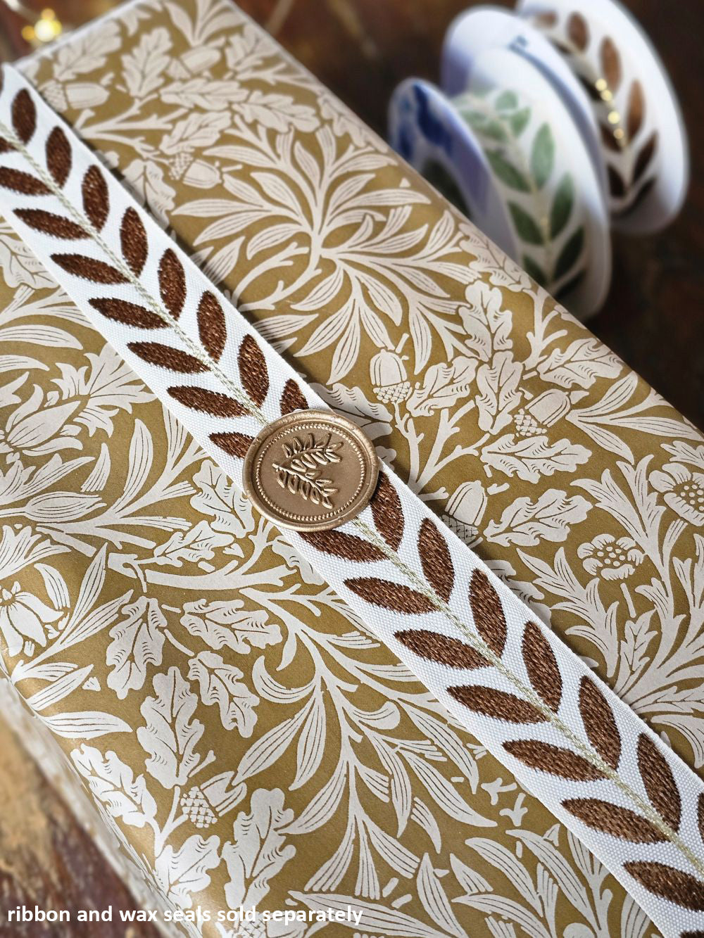 Embroidered Laurel Leaf Ribbon
