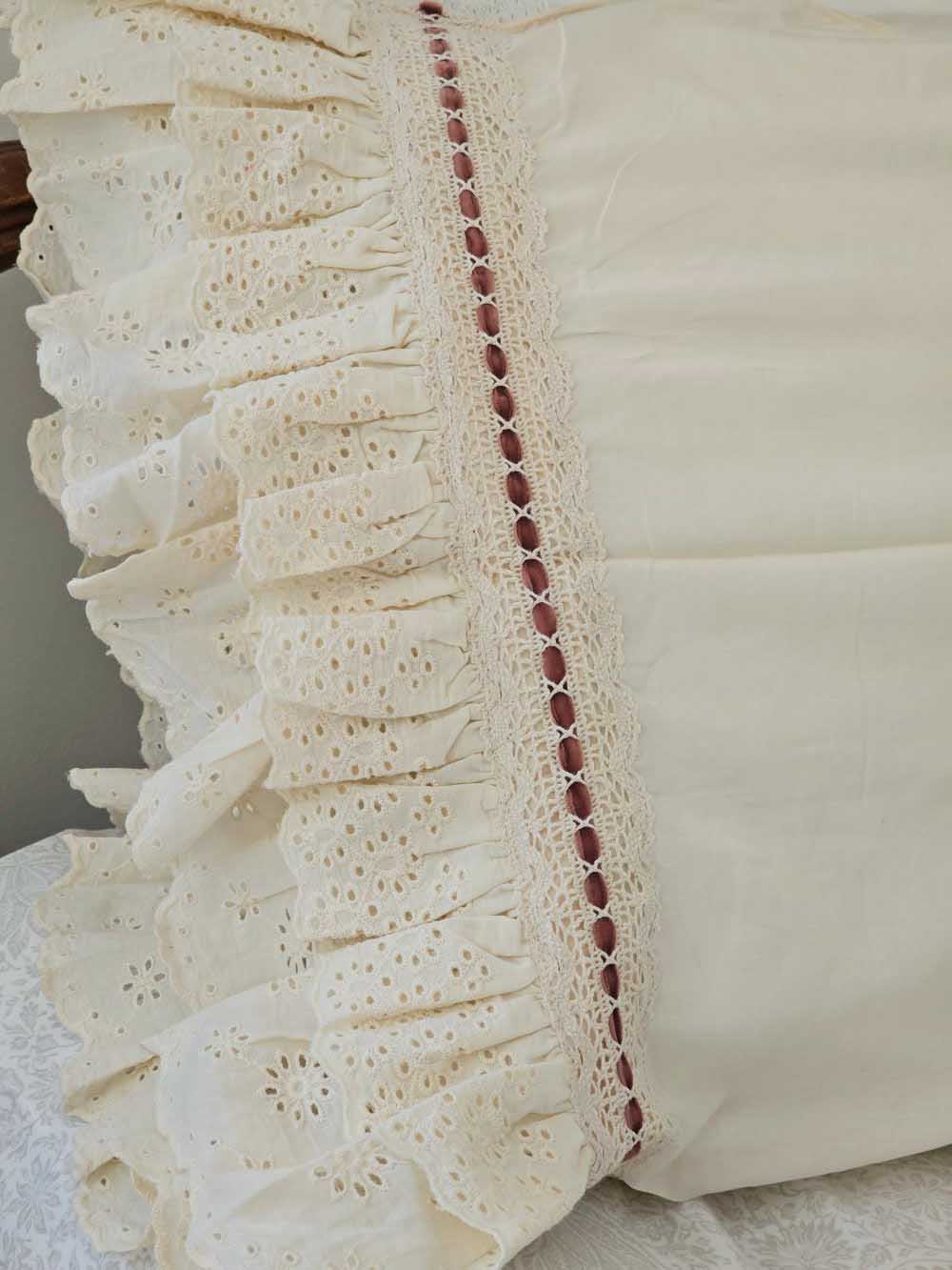 Eyelet Ruffles with Rose Velvet Ribbon Pillowcase, Set of 2