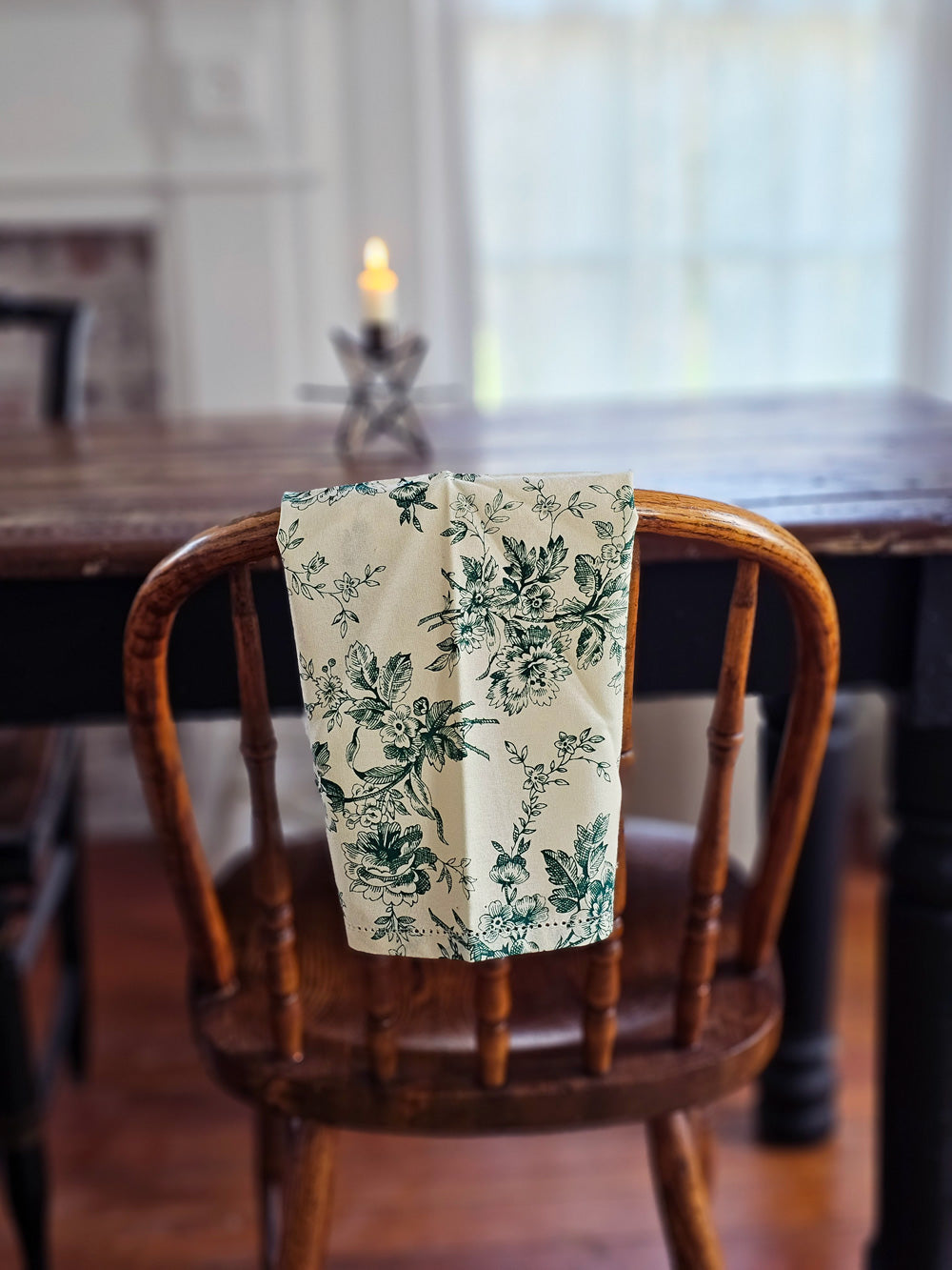 Green Floral Toile Napkin Set