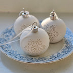 Lighted Snowflake Ornament, Set of Three