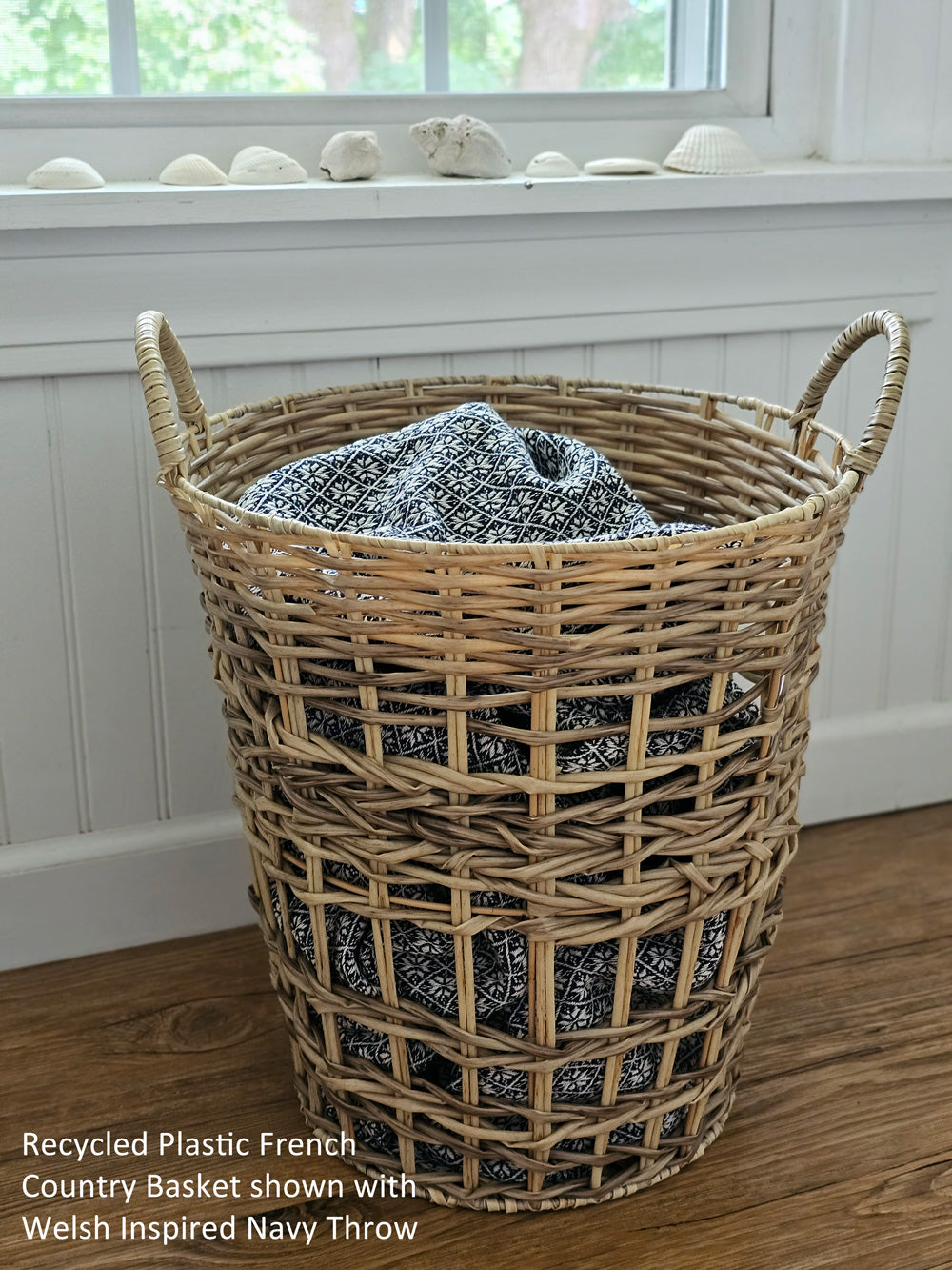 Welsh Inspired Throw Blanket, Navy