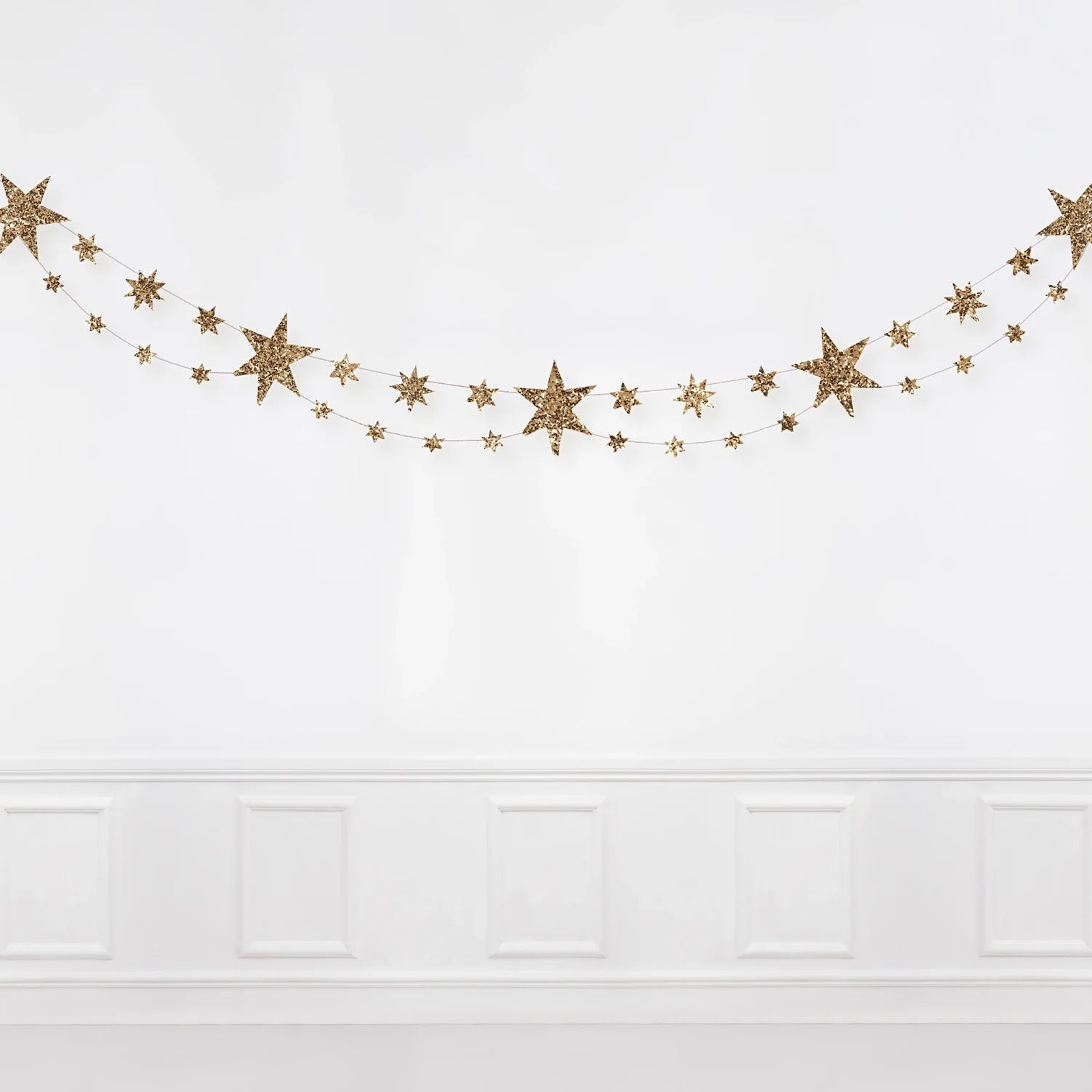 Sparkling Gold Star Banner Garland