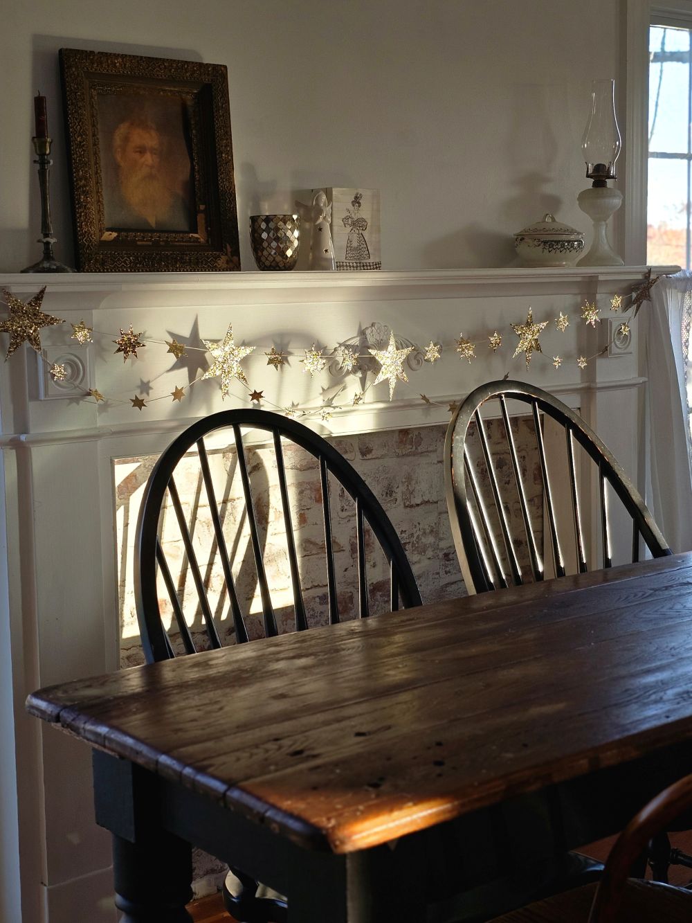 Sparkling Gold Star Banner Garland