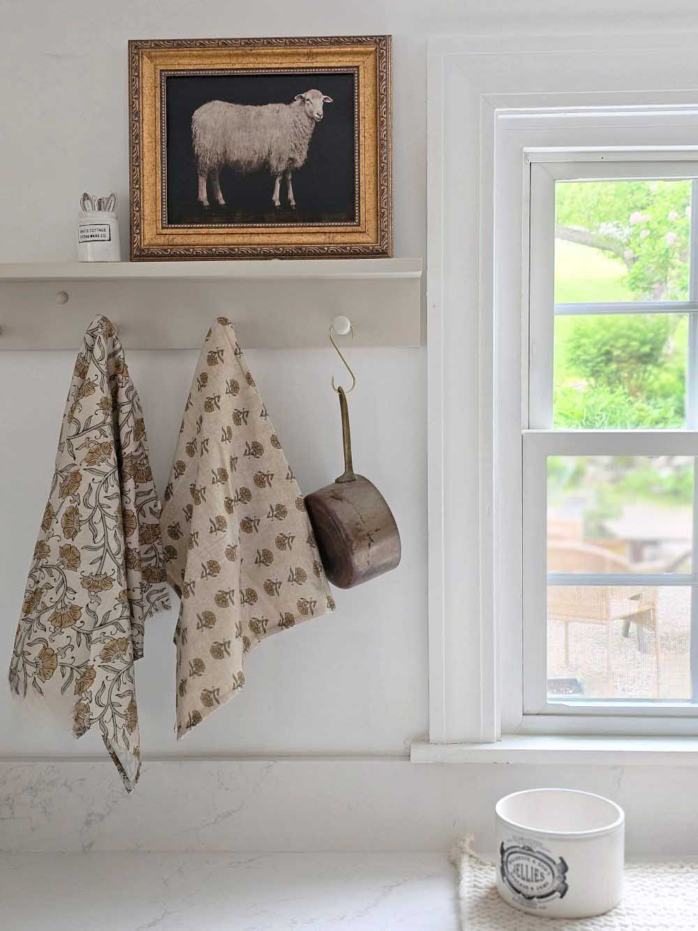 Antique Style Gold Frame