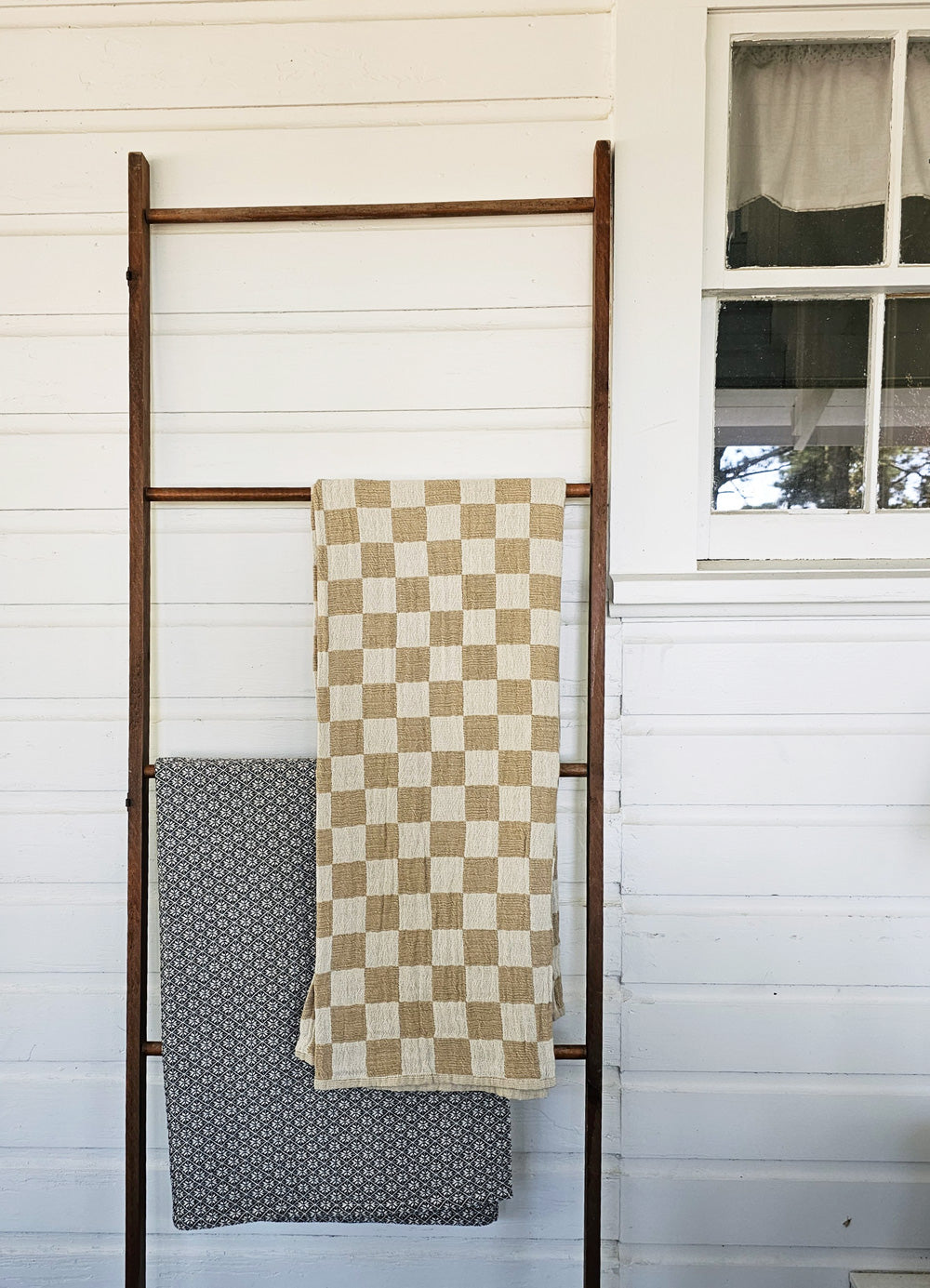 Wheat and Oatmeal Checkered Throw Blanket