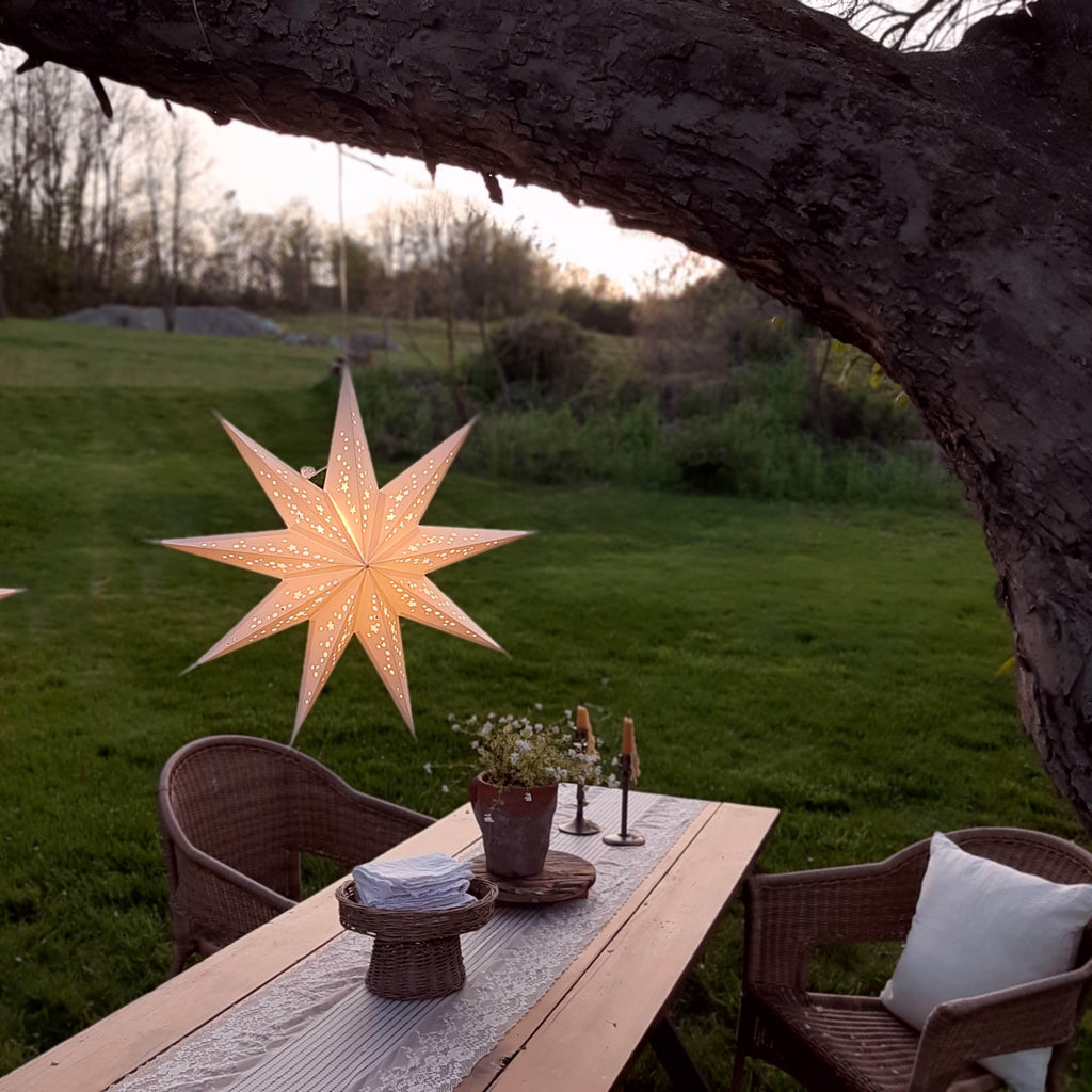 White Paper Star Light
